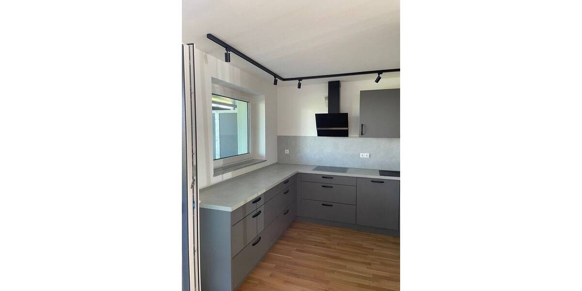 Etagenwohnung Schweinfurt Musikerviertel und amerik. Siedlung - 3 Zimmer, 98 m&sup2;, 1.010&euro; | Angebot:26798354