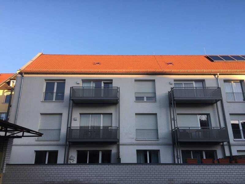 KESTLER ImmobilieN IVD - 2 Zimmerwohnung 2. OG - Süd-Balkon - Einbauküche
