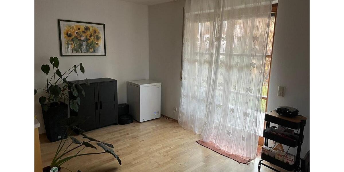 Helle, gemütliche 2 Zimmerwohnung mit Terrasse in ruhiger Lage mit Garten 2 zimmer