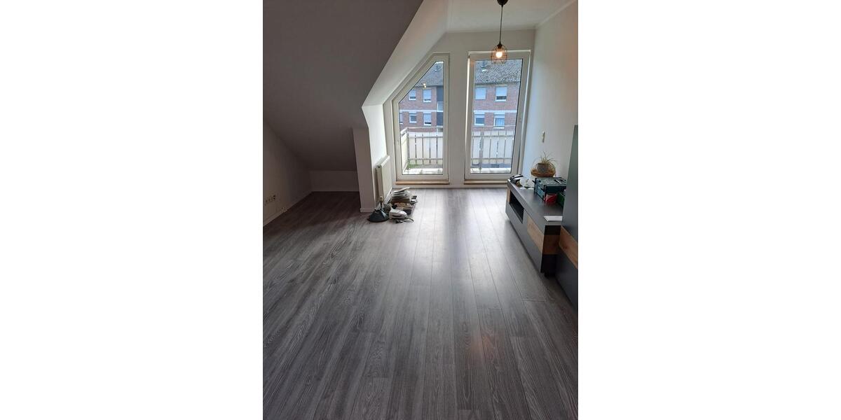 Dachgeschoßwohnung Herzogenrath - 3 Zimmer, 70 m&sup2;, 510&euro; | Angebot:26535326
