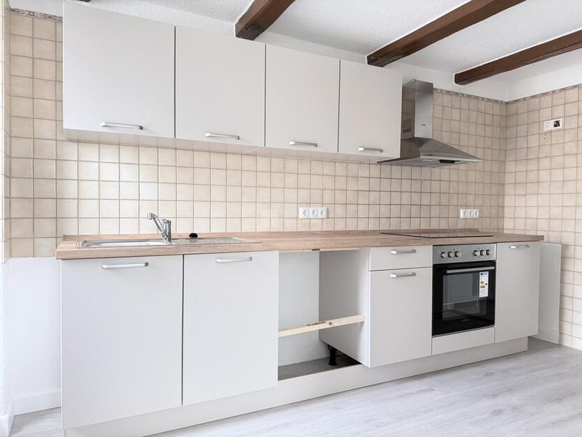 Schönes Wohnen in der City - geräumige 2,5 Zimmer + Galerie mit Ausblick über die Dächer der Stadt zimmer