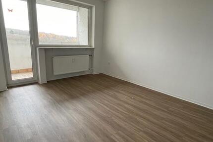 Frisch saniert: Helle 2 Zimmerwohnung mit Blick! 2 zimmer