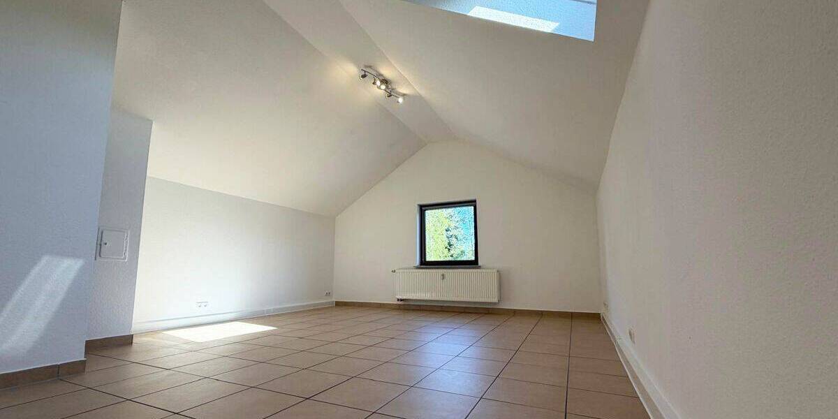 Etagenwohnung Solms Oberbiel - 2 Zimmer, 62 m&sup2;, 420&euro; | Angebot:26803644
