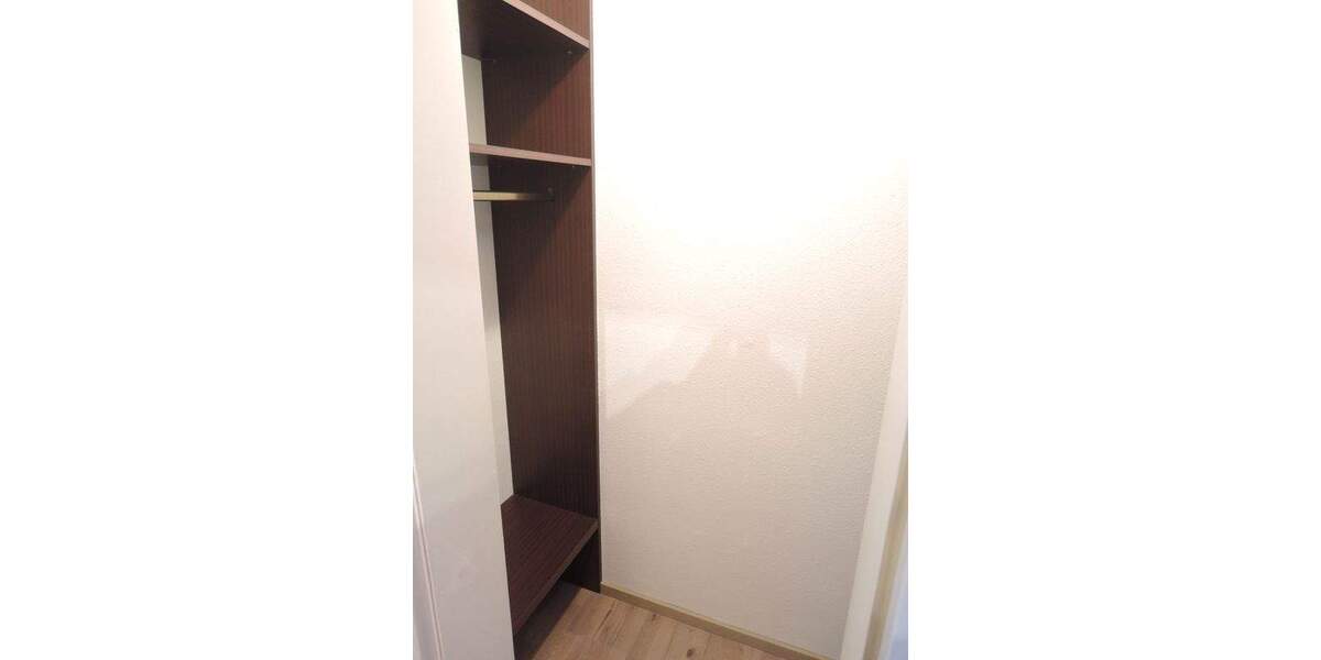 Helle, gepflegte und seniorengerechte Etagenwohnung mit Fahrstuhl und großer Dachterrasse direkt in der Innenstadt 3 zimmer