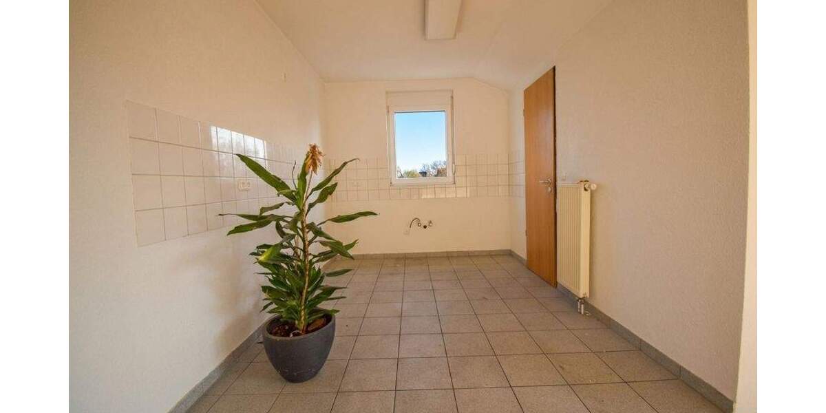 Etagenwohnung Ludwigshafen am Rhein / Mundenheim West - 2 Zimmer, 61 m&sup2;, 630&euro; | Angebot:24621026