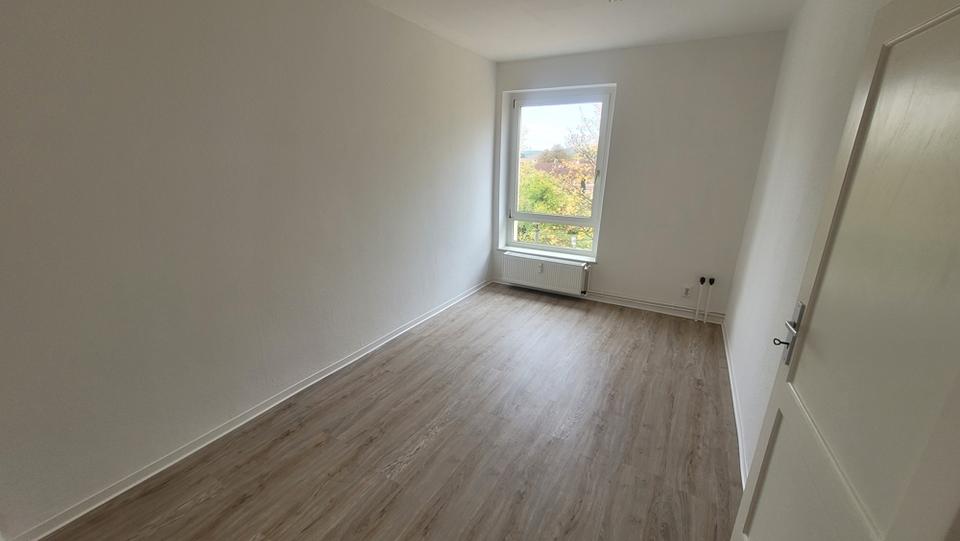 Erdgeschoßwohnung Fürstenwalde (Spree) - 3 Zimmer, 62 m&sup2;, 609&euro; | Angebot:25756207