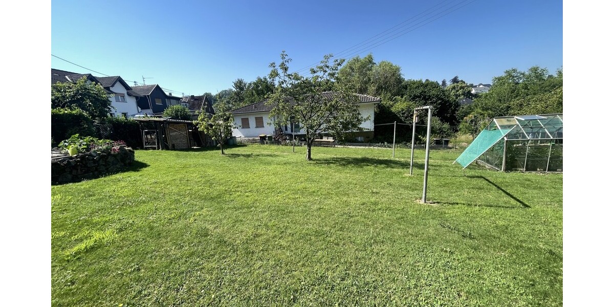 Einfamilienhaus mit großem Garten - Einfamilienhaus Königswinter / Thomasberg Thomasberg | Angebot:27070556