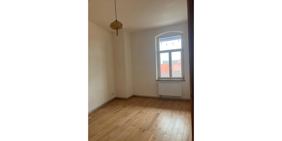 Etagenwohnung Zeitz - 5 Zimmer, 131 m&sup2;, 754&euro; | Angebot:26592169
