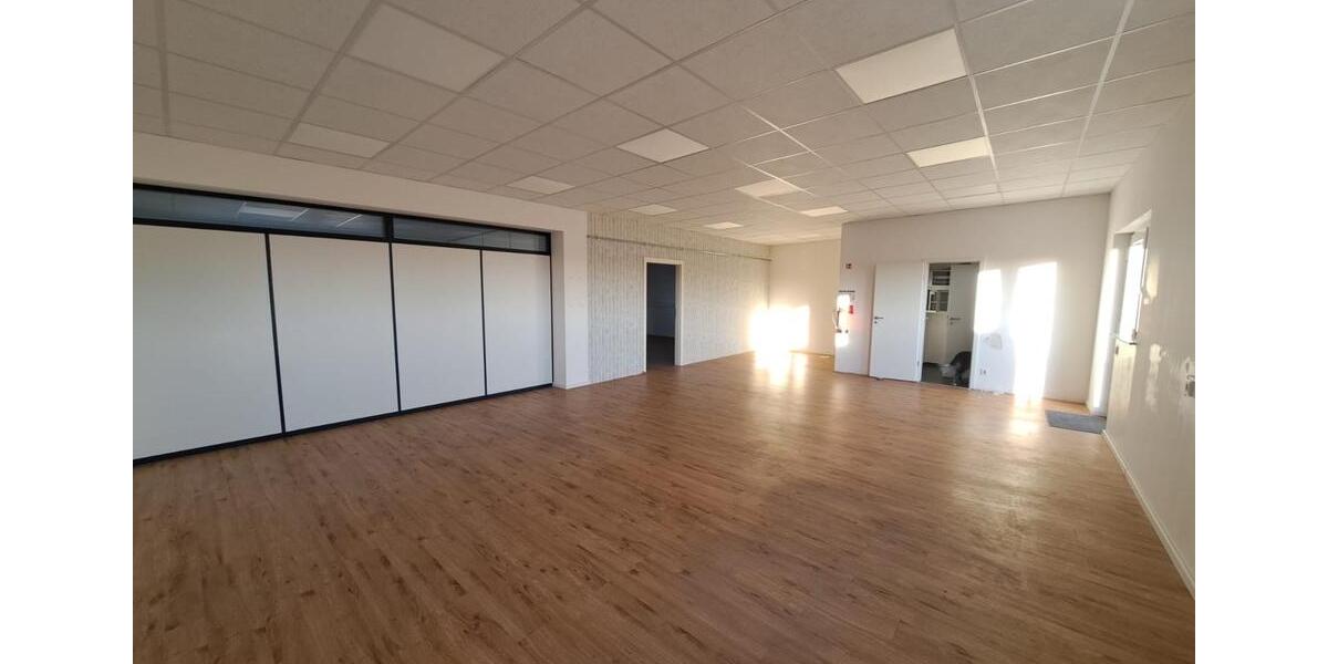 Gewerbeobjekt Wesseling - 1.230&euro; | Angebot:25999572