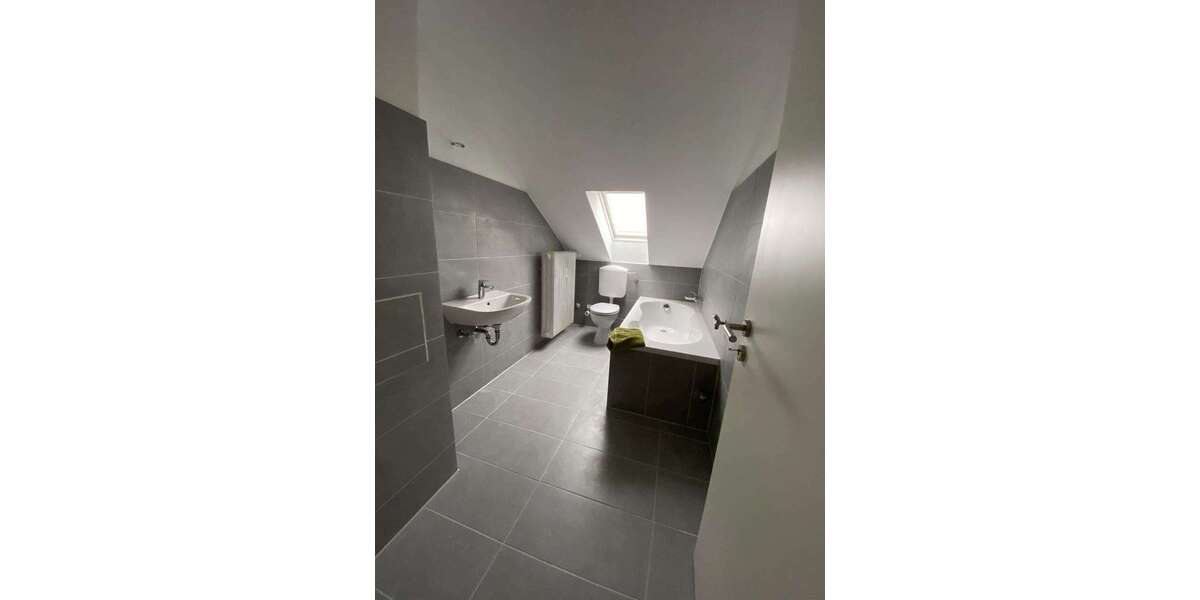 Etagenwohnung Lambsheim - 3 Zimmer, 66 m&sup2;, 650&euro; | Angebot:25747593