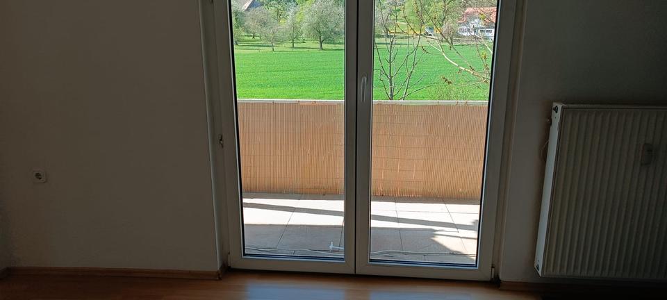 Etagenwohnung Deggenhausertal - 3 Zimmer, 75 m&sup2;, 650&euro; | Angebot:26238398