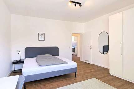 Zimmer Frankfurt am Main Ostend - 3 Zimmer, 800&euro; | Angebot:27693788