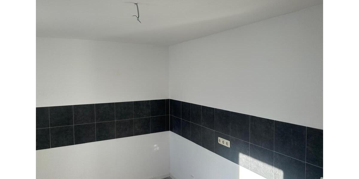 Dachgeschoßwohnung Neukirchen/Erzgebirge Erzgebirge - 4 Zimmer, 126 m&sup2;, 900&euro; | Angebot:25547267