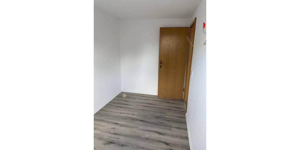 Etagenwohnung Mittweida - 3 Zimmer, 55 m&sup2;, 455&euro; | Angebot:26450117
