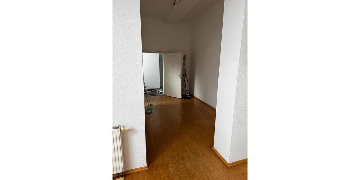 Dachgeschoßwohnung Buckenhof - 4 Zimmer, 117 m&sup2;, 1.550&euro; | Angebot:24432989