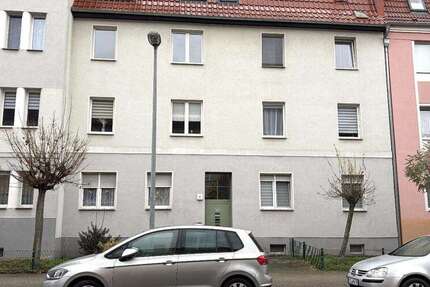 Wohnung zum Mieten in Magdeburg 300 € 49.57 m² 2 zimmer