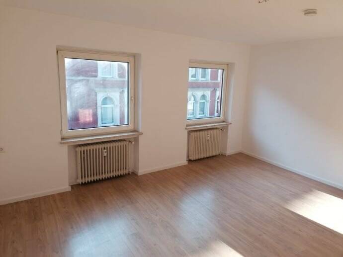 Etagenwohnung Seesen - 3 Zimmer, 84 m&sup2;, 550&euro; | Angebot:24699172