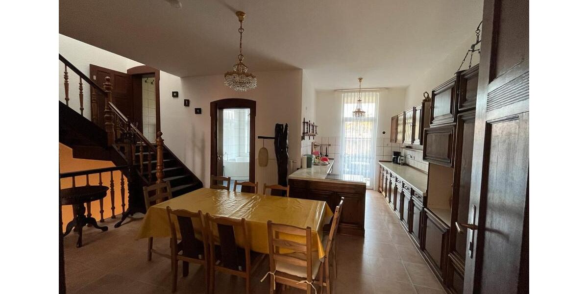 Wohnen auf Zeit Köthen (Anhalt) - 5 Zimmer, 220 m&sup2;, 395&euro; | Angebot:24807966