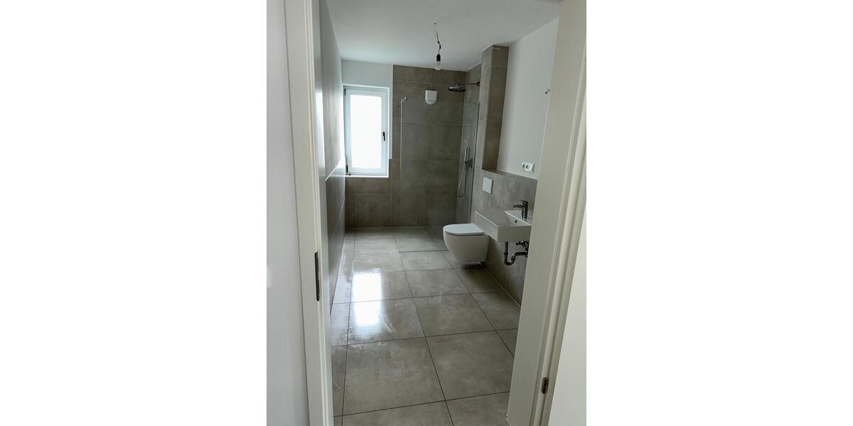 Etagenwohnung Lennestadt - 3 Zimmer, 85 m&sup2;, 935&euro; | Angebot:26253418