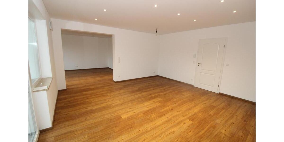 Terrassenwohnung Hutthurm - 3 Zimmer, 125 m&sup2;, 890&euro; | Angebot:25978585