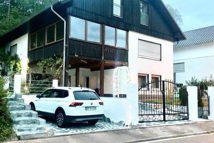 Wohnen auf Zeit Marburg Biegenviertel - 11 Zimmer, 166 m&sup2;, 380&euro; | Angebot:24221971