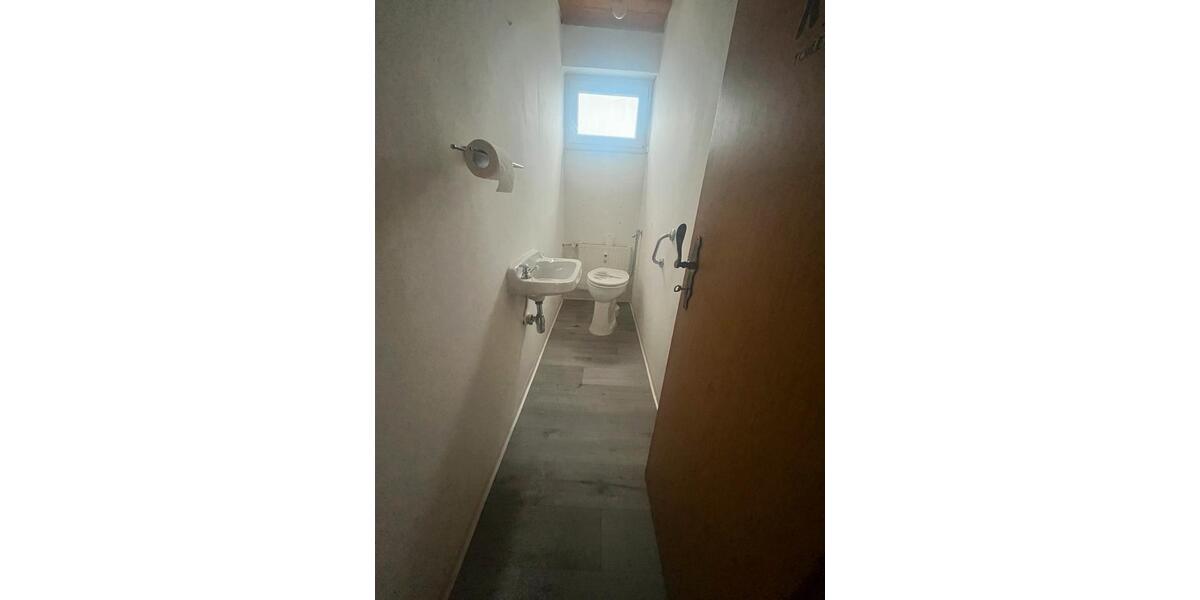 Sonnige Vierzimmerwohnung in ruhiger Wohnlage Speichersdorf 4 zimmer