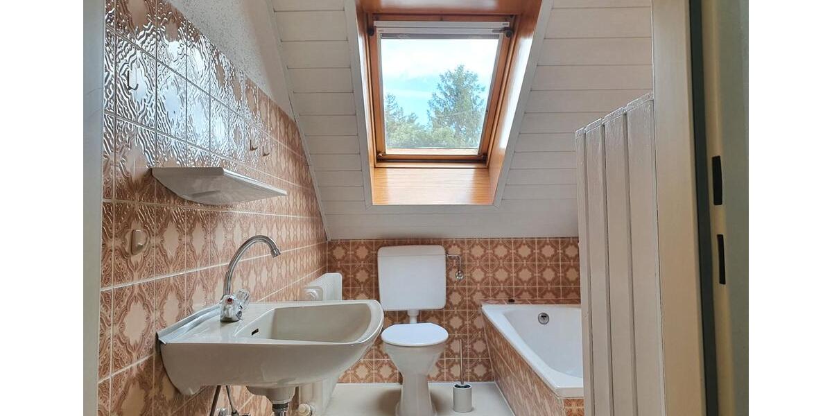Dachgeschoßwohnung Königswinter - 2 Zimmer, 54 m&sup2;, 750&euro; | Angebot:26612585