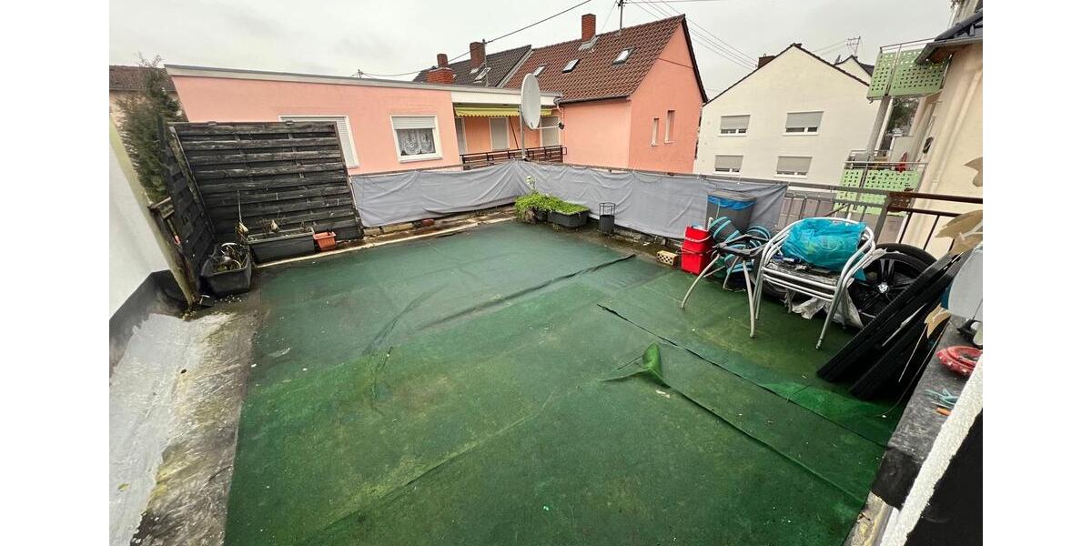 Dachgeschoßwohnung Ludwigshafen am Rhein Ludwigshafen-Oggersheim - 2 Zimmer, 65 m&sup2;, 900&euro; | Angebot:25088788