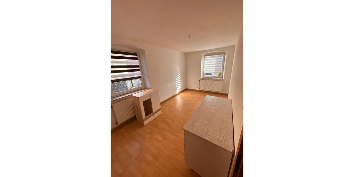 Erdgeschoßwohnung Kronach - 3 Zimmer, 52 m&sup2;, 590&euro; | Angebot:25480135