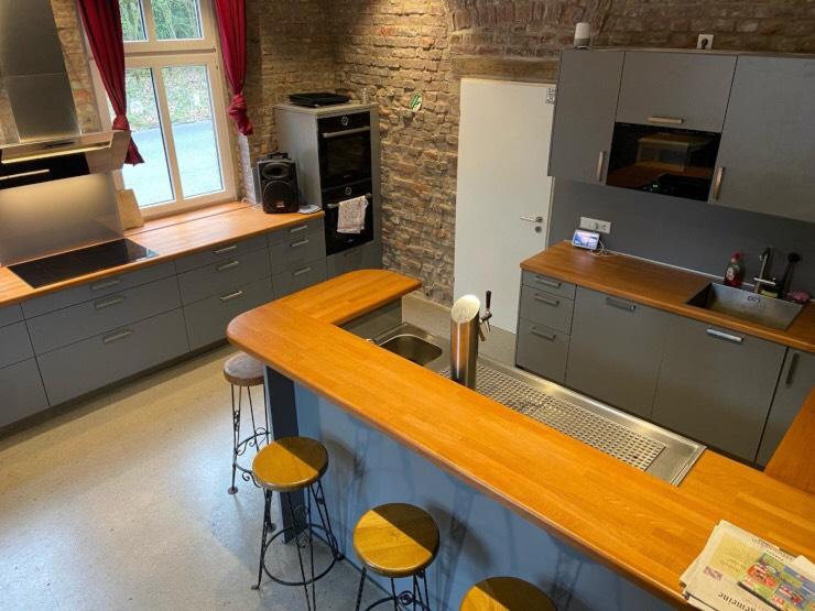Wohnen auf Zeit Bochum Laer - 1 Zimmer, 20 m&sup2;, 280&euro; | Angebot:26479120