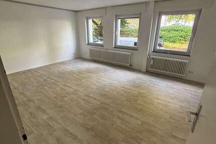 Wohnung Duisburg Ruhrort - 2 Zimmer, 62 m&sup2;, 375&euro; | Angebot:27657146