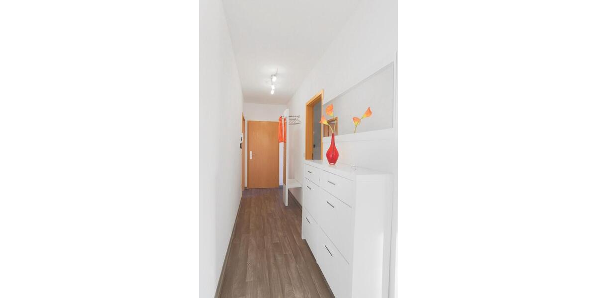 Wohnen auf Zeit Wolfsburg Detmerode - 2 Zimmer, 70 m&sup2;, 1.270&euro; | Angebot:26703493