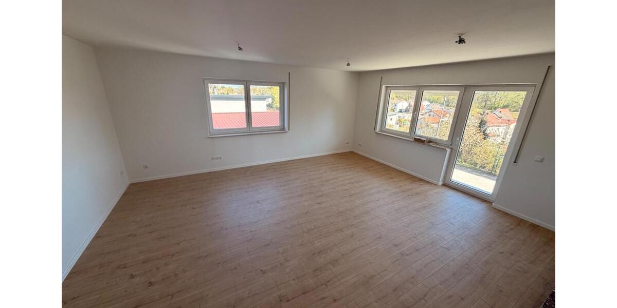 Etagenwohnung Simbach am Inn - 3 Zimmer, 104 m&sup2;, 730&euro; | Angebot:26091504