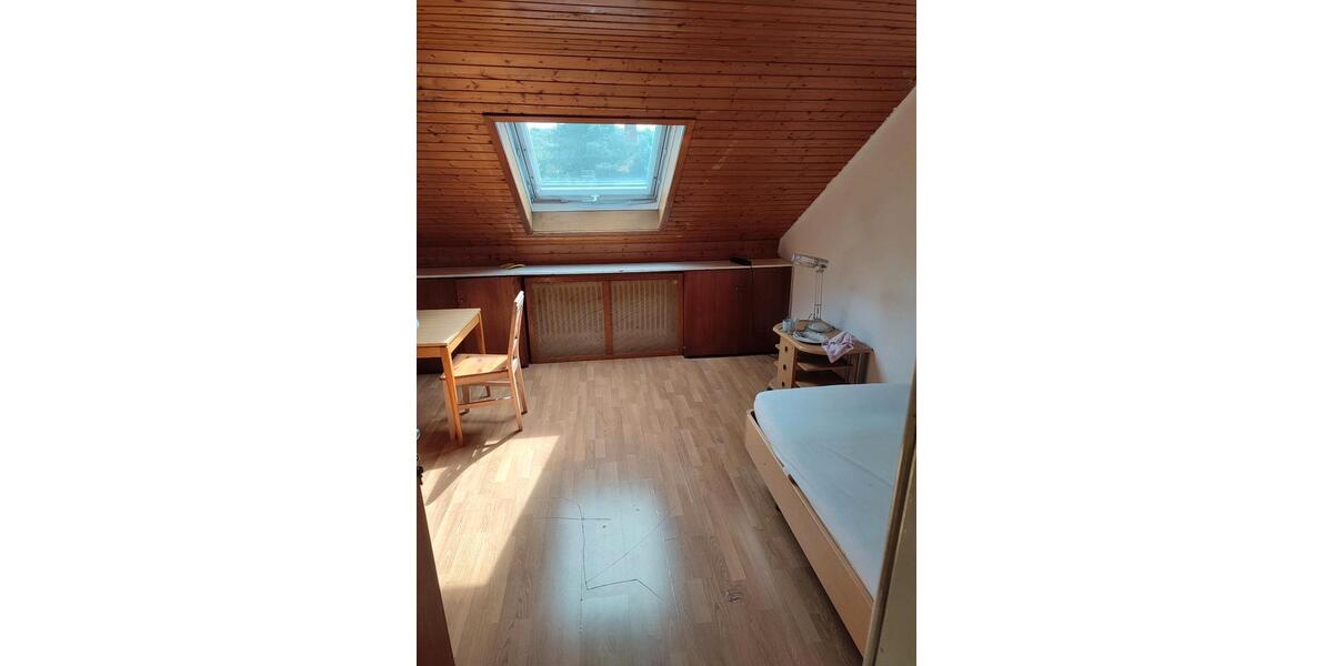 Möbliertes Zimmer frei ab sofort 1 zimmer