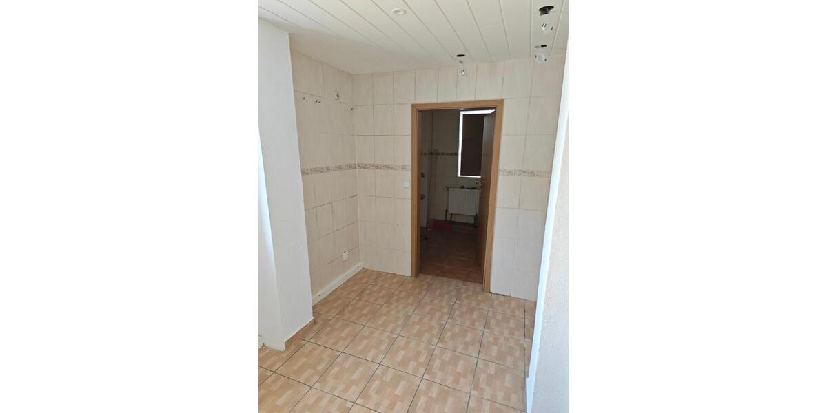 Erdgeschoßwohnung Colditz - 2 Zimmer, 40 m&sup2;, 300&euro; | Angebot:26125406