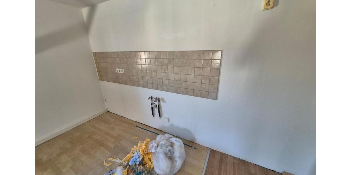 Dachgeschoßwohnung Gotha - 2 Zimmer, 47 m&sup2;, 400&euro; | Angebot:25570574