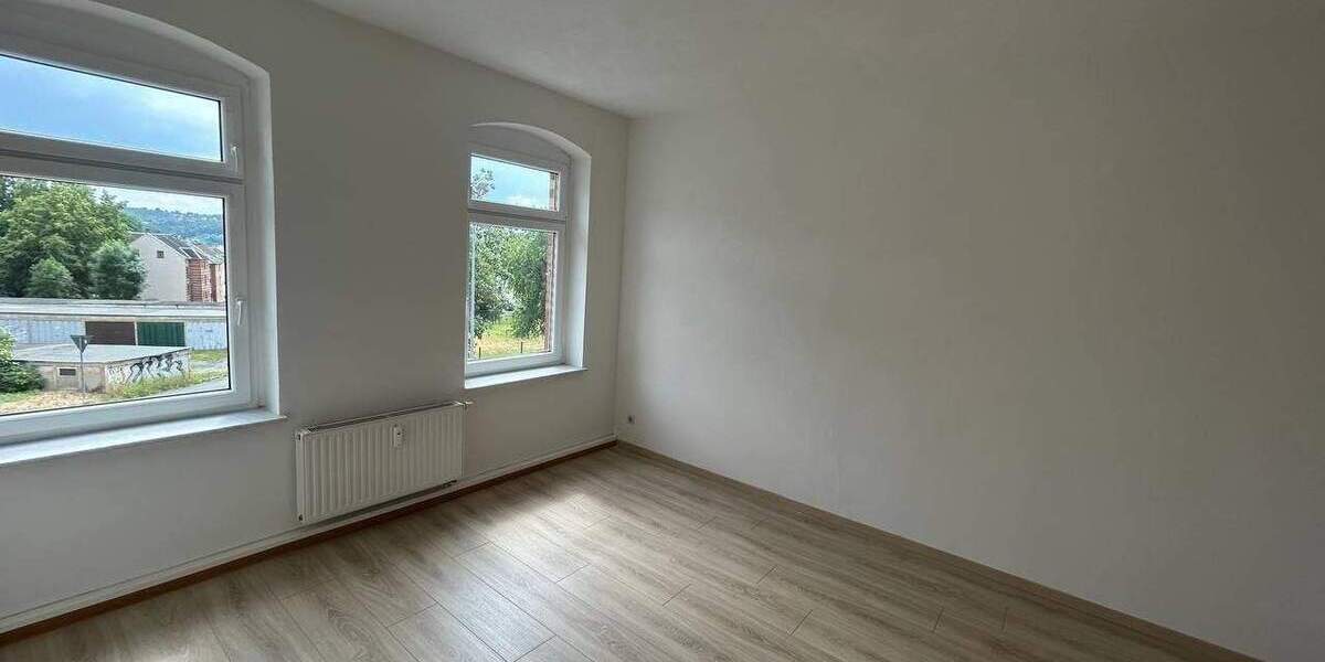 4-ZIMMER-WOHNUNG ++ NEU RENOVIERT ++ GLEICH EINZIEHEN 4 zimmer