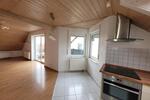 Dachgeschoßwohnung Drei Gleichen - 2.5 Zimmer, 70 m&sup2;, 540&euro; | Angebot:26483246