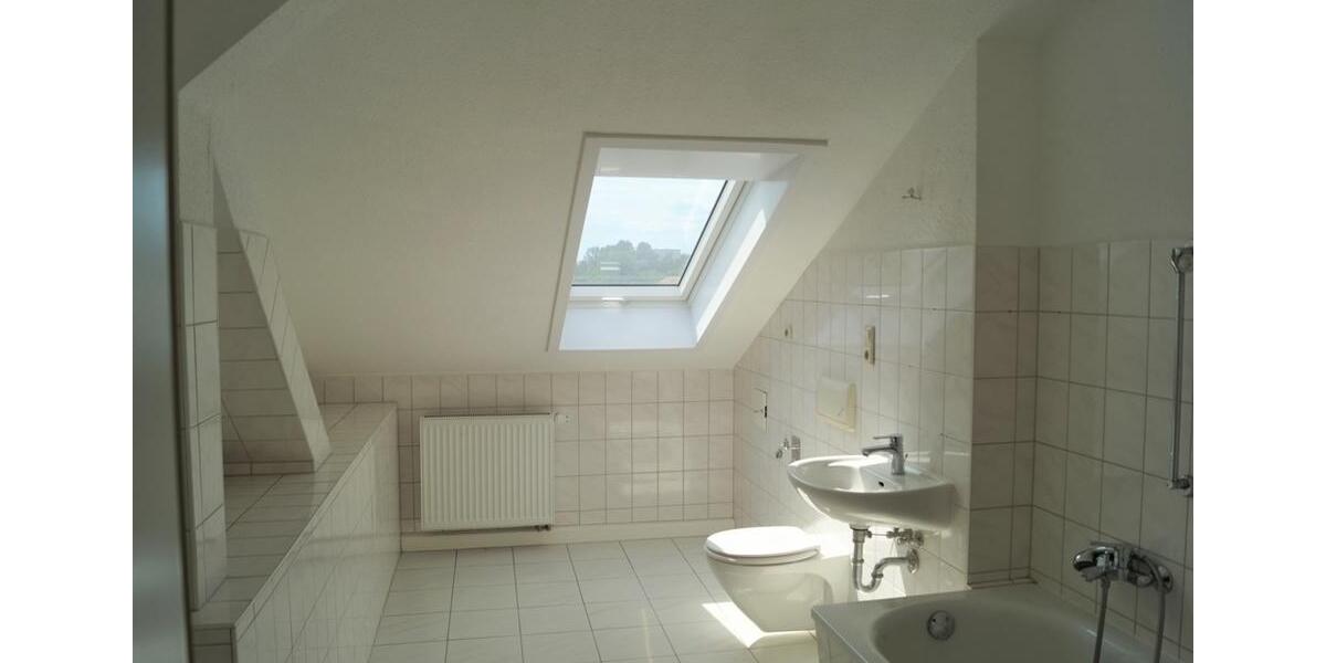 Dachgeschoßwohnung Frankfurt (Oder) Beresinchen - 2 Zimmer, 75 m&sup2;, 469&euro; | Angebot:25541084