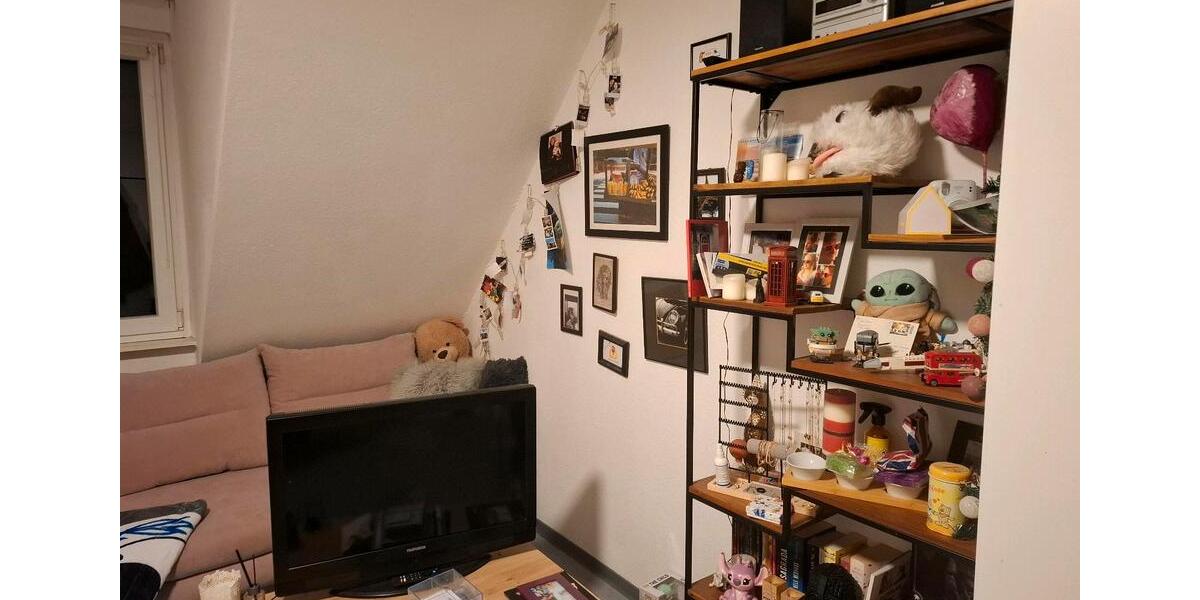 Dachgeschoßwohnung Bielefeld - 1 Zimmer, 16 m&sup2;, 340&euro; | Angebot:24844962