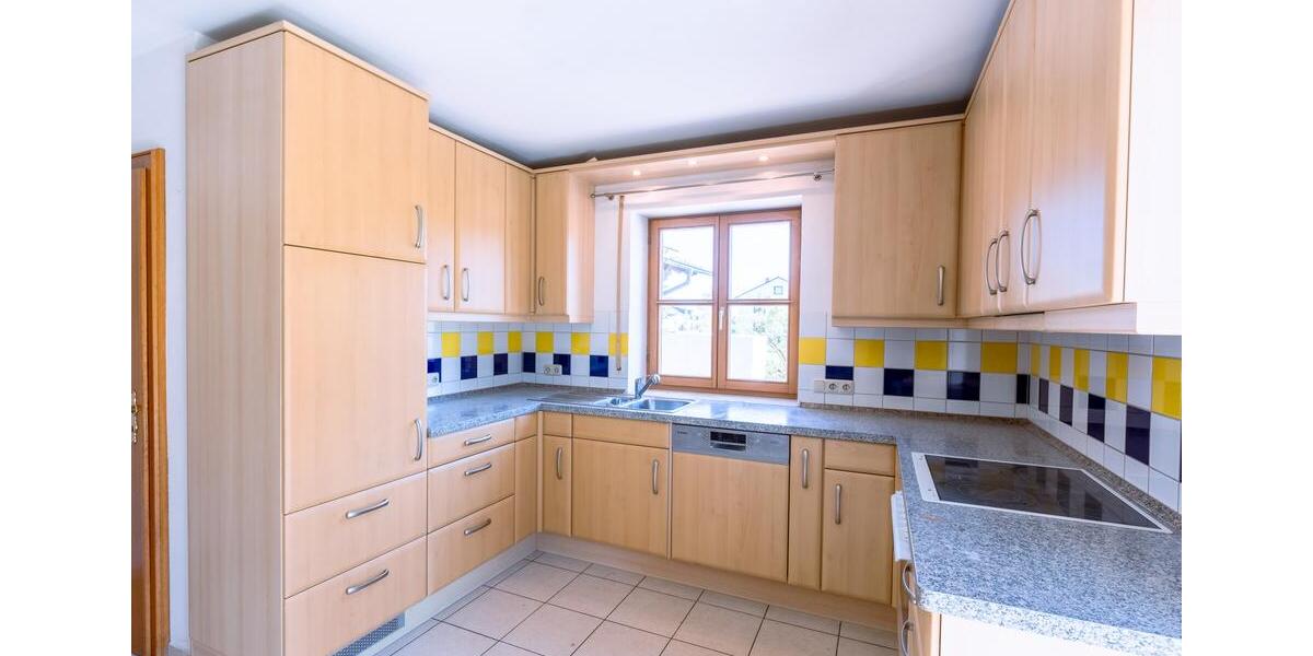 Einfamilienhaus Reisbach Englmannsberg - 8 Zimmer, 233 m&sup2;, 1.700&euro; | Angebot:26411603