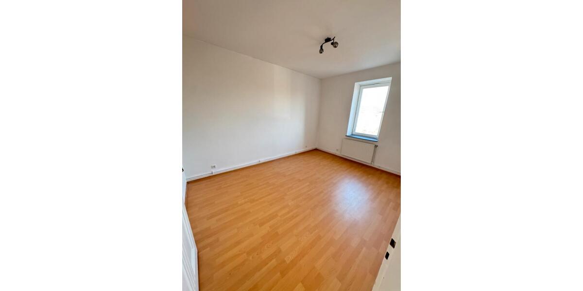 Etagenwohnung Seelze - 3 Zimmer, 75 m&sup2;, 950&euro; | Angebot:25960031