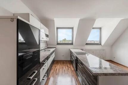 Wohnung Mönchengladbach Süd - 3 Zimmer, 96 m&sup2;, 1.100&euro; | Angebot:27583732