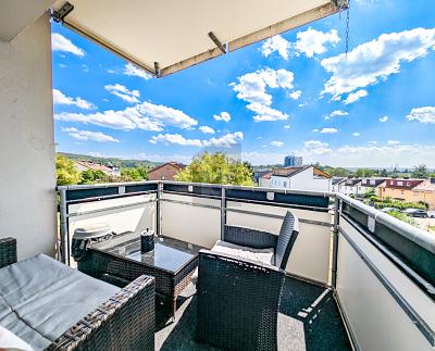 MEHR RAUM FÜR FAMILIE - GRÜN UND ZENTRAL - Etagenwohnung Sindelfingen | Angebot:27269528