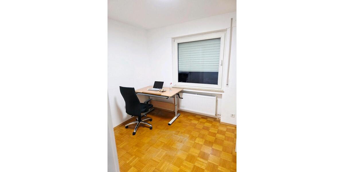 Wohnen auf Zeit Pfullingen - 1 Zimmer, 12 m&sup2;, 420&euro; | Angebot:26111656