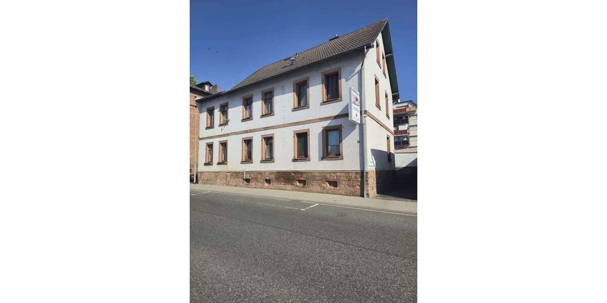 Etagenwohnung Büdingen - 1 Zimmer, 20 m&sup2;, 350&euro; | Angebot:26953663