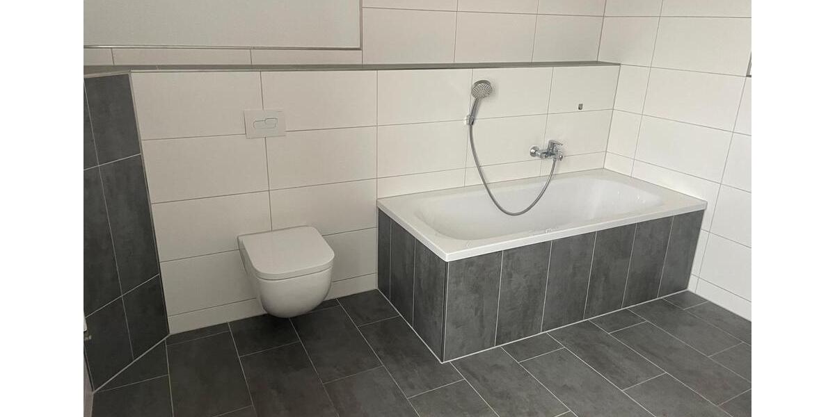 Komplettsanierung 2022 mit Fussbodenheizung. 2-Zi.-Wohnung in Son 2 zimmer