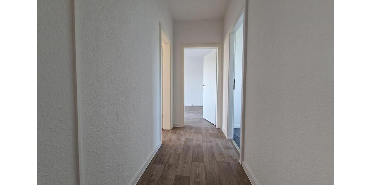 Etagenwohnung Hettstedt - 4 Zimmer, 70 m&sup2;, 328&euro; | Angebot:18209775
