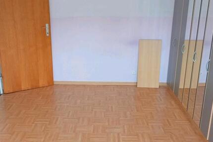Wohnen auf Zeit Ebsdorfergrund - 1 Zimmer, 15 m&sup2;, 330&euro; | Angebot:26295260