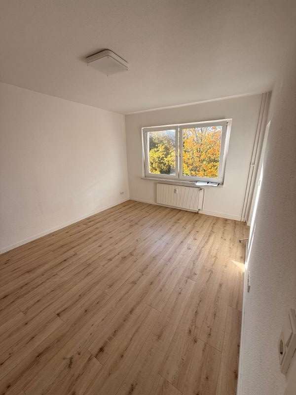 Wohnung zum Mieten in Wismar 180 € 25.46 m² 1 zimmer